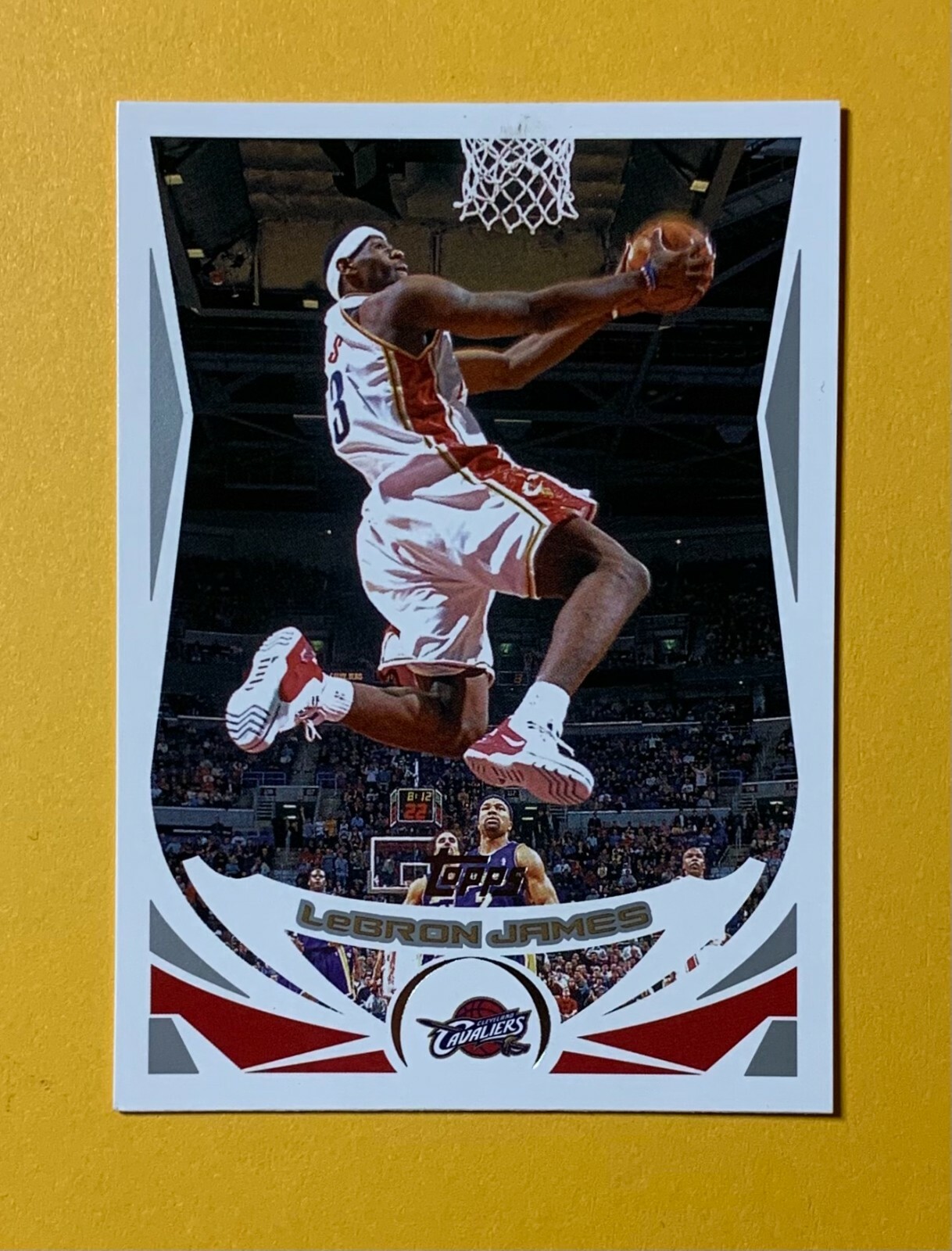 2004 TOPPS LEBRON JAMES 2ND YEAR CAVALIERS #23