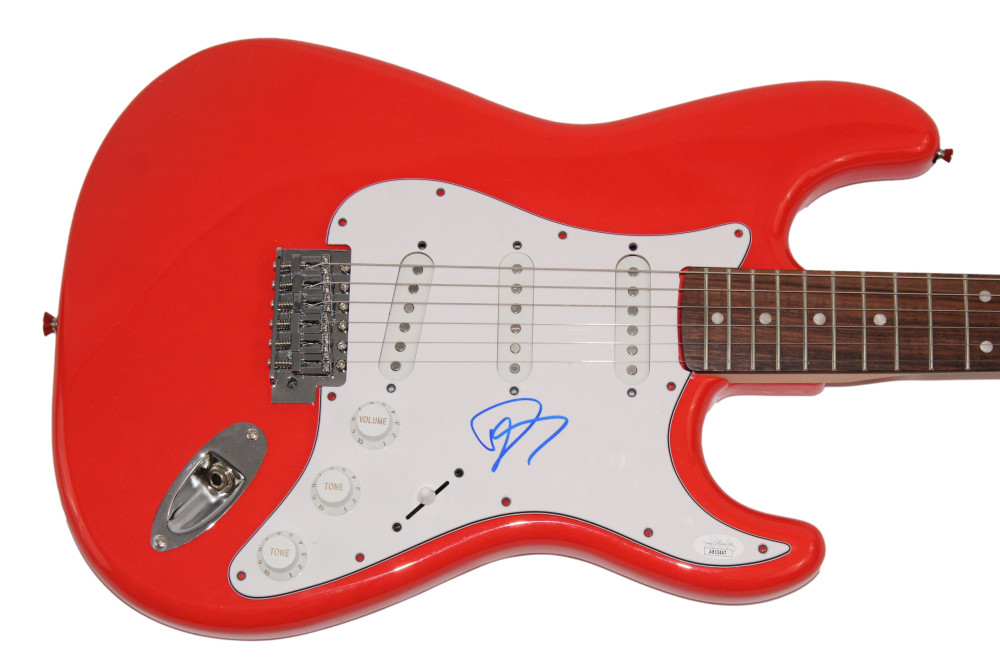 DAVE GROHL SIGNED AUTOGRAPH RED FENDER ELECTRIC GUITAR NIRVANA FOO FIGHTERS JSA COLLECTIBLE MEMORABILIA