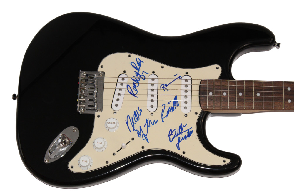 THE RONETTES (X3) SIGNED AUTOGRAPH BLACK FENDER ELECTRIC GUITAR - RARE! JSA COA
