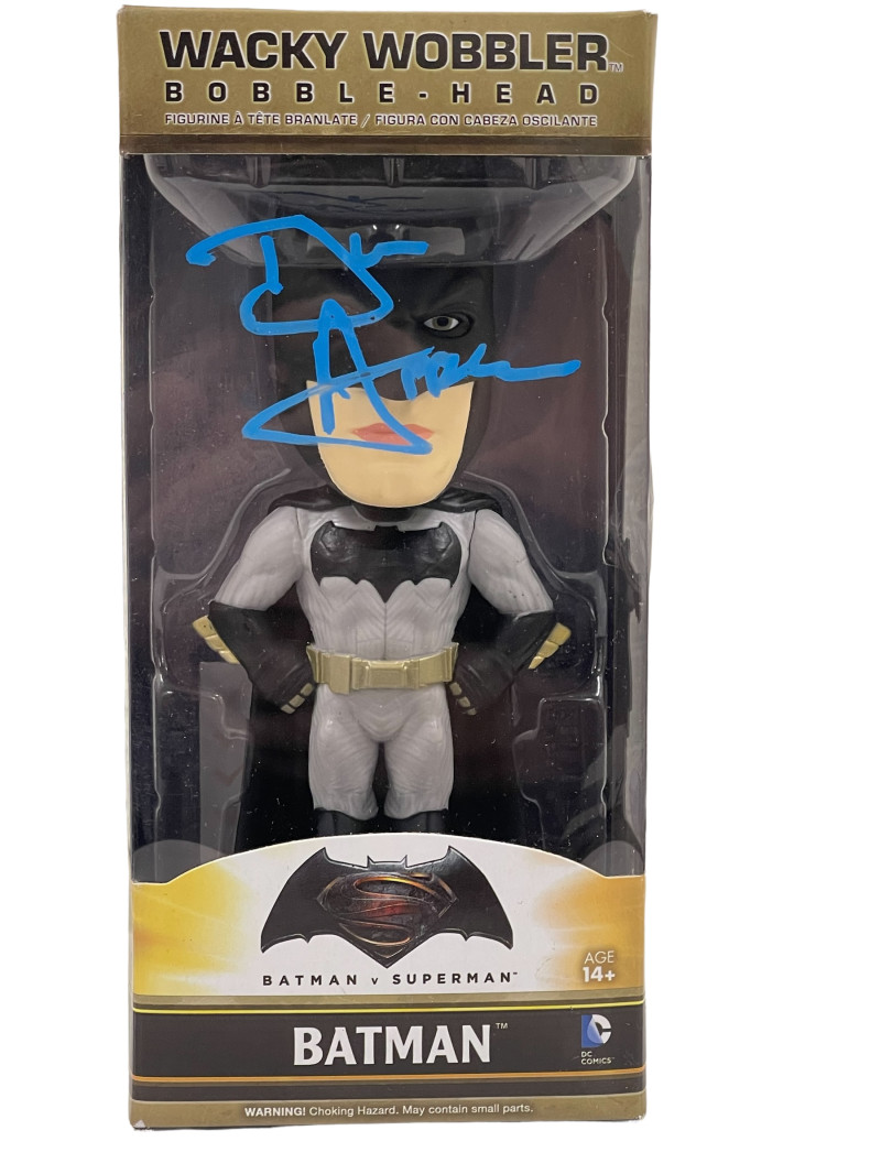 BEN AFFLECK SIGNED BATMAN JUSTICE LEAGUE WACKY WOBBLER BOBBLE HEAD AUTOGRAPH 3