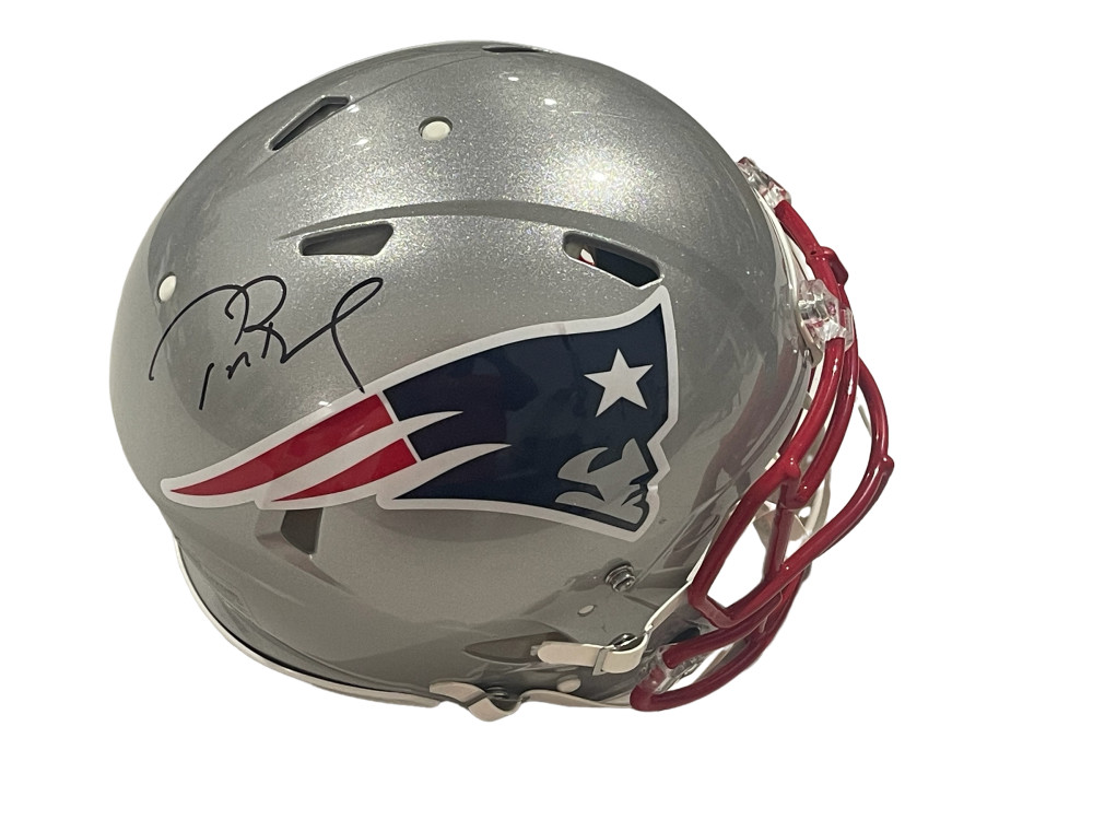 TOM BRADY SIGNED NEW ENGLAND PATRIOTS AUTOGRAPH SPEED AUTHENTIC FULL SIZE HELMET