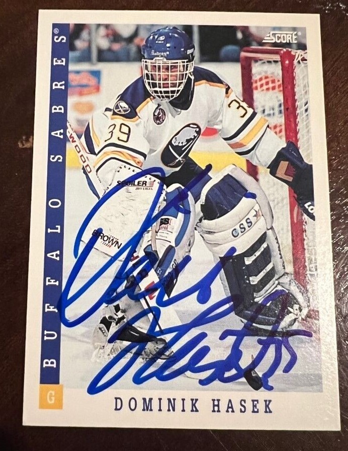 Dominik Hasek signed autographed 1993-1994 Score Card Buffalo Sabres