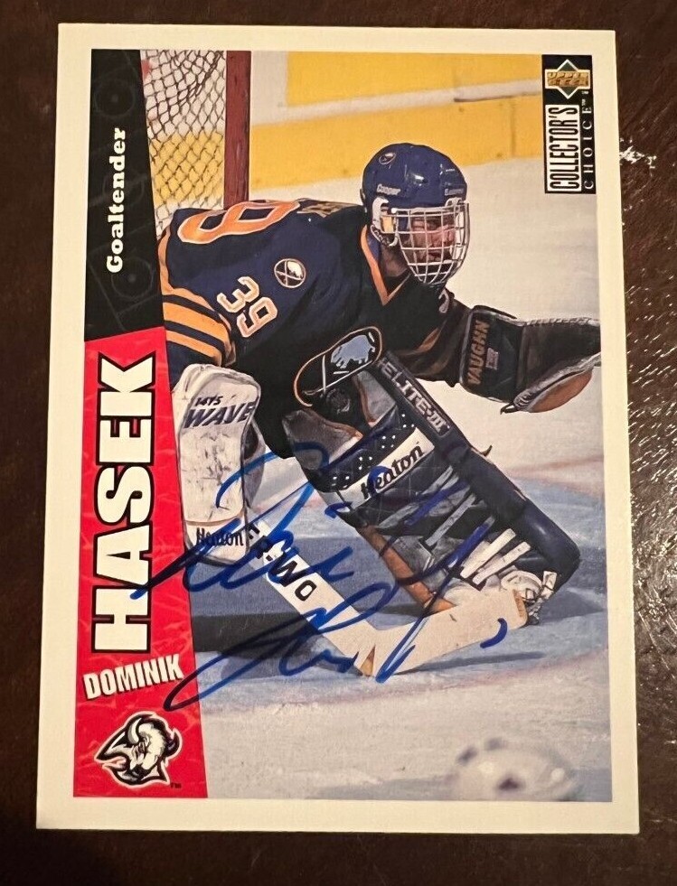 Dominik Hasek signed autographed 1996-1997 Upper Deck Collectors Choice Card