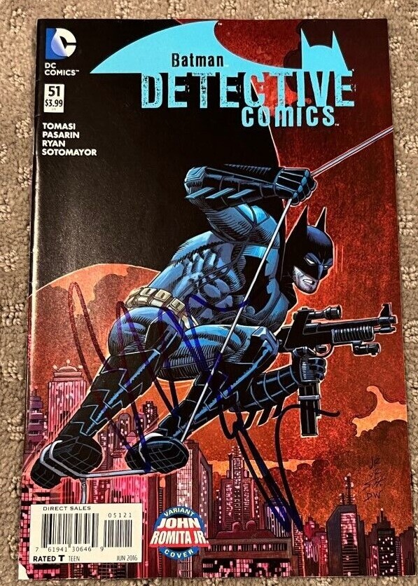 Christian Bale signed autographed Batman Comic Book BECKETT BAS AUTHENTICATED