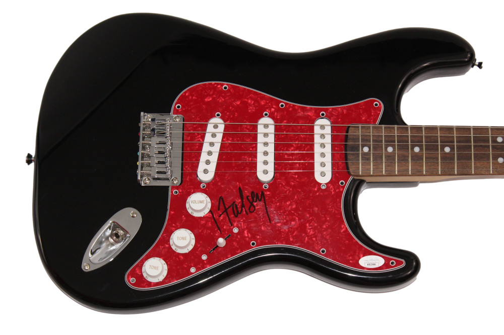 HALSEY SIGNED AUTOGRAPH FULL SIZE BLACK FENDER ELECTRIC GUITAR MANIC SINGER JSA