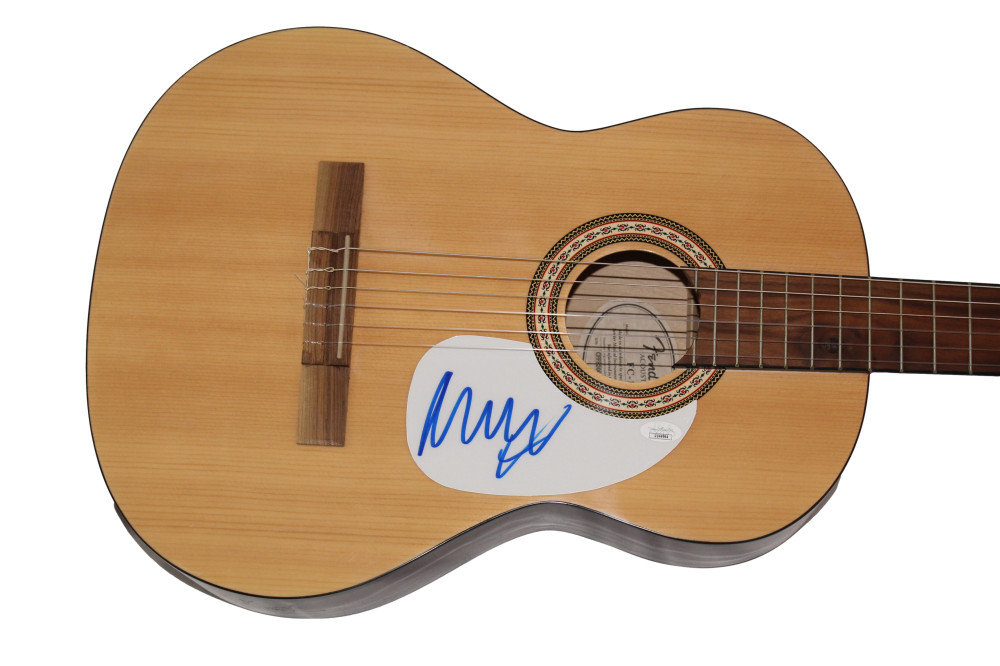 MARCUS MUMFORD SIGNED AUTOGRAPH FULL SIZE FENDER ACOUSTIC GUITAR & SONS JSA COA