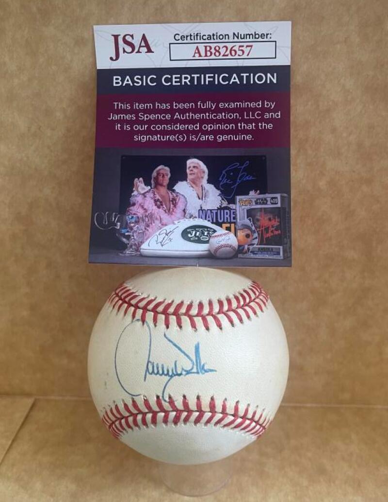 LARRY WALKER EXPOS/ROCKIES SIGNED VINTAGE N.L. BASEBALL JSA AB82657