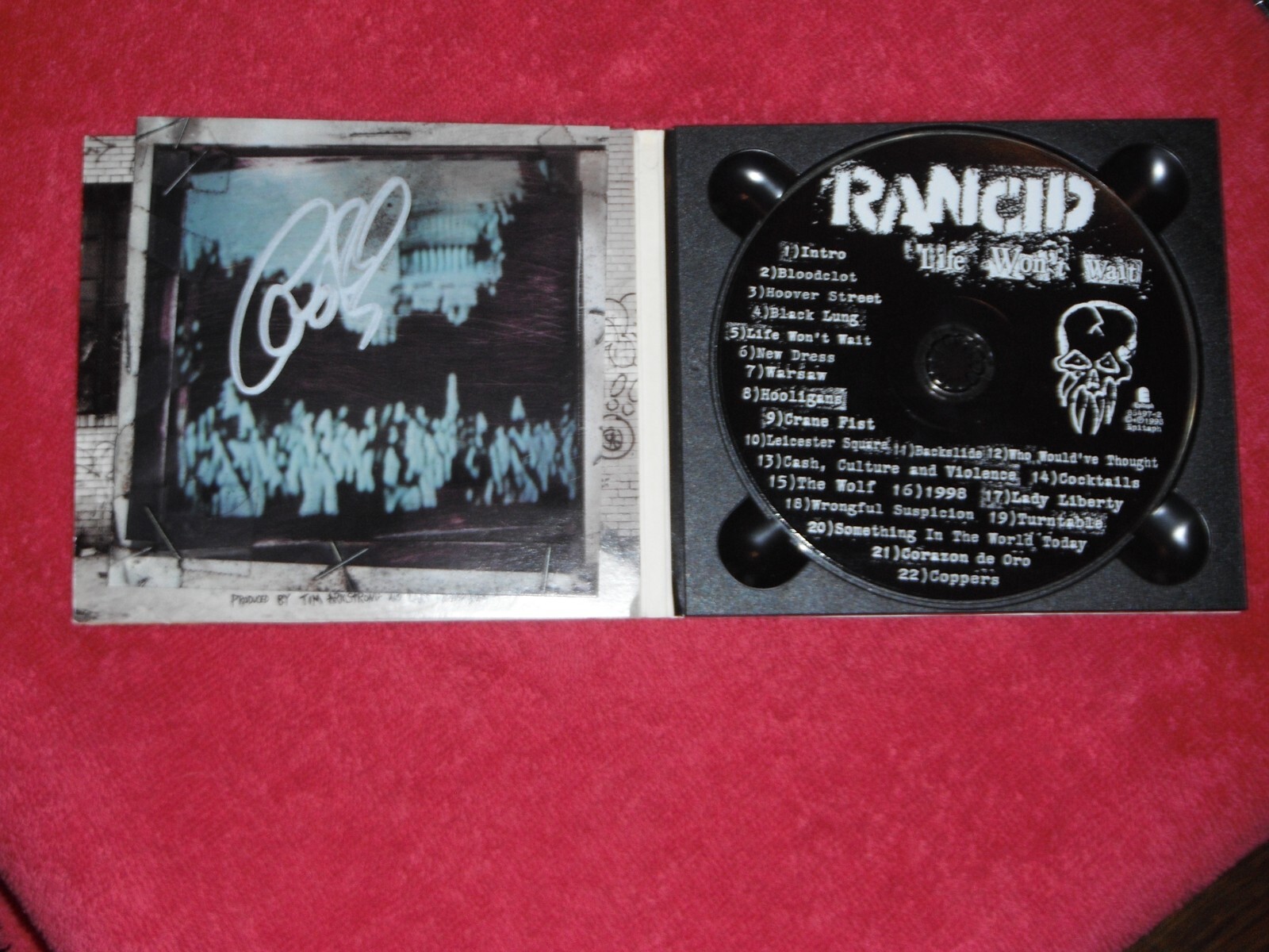 RANCID SIGNED BY LARS FREDERIKSEN LIFE WON'T WAIT CD COVER