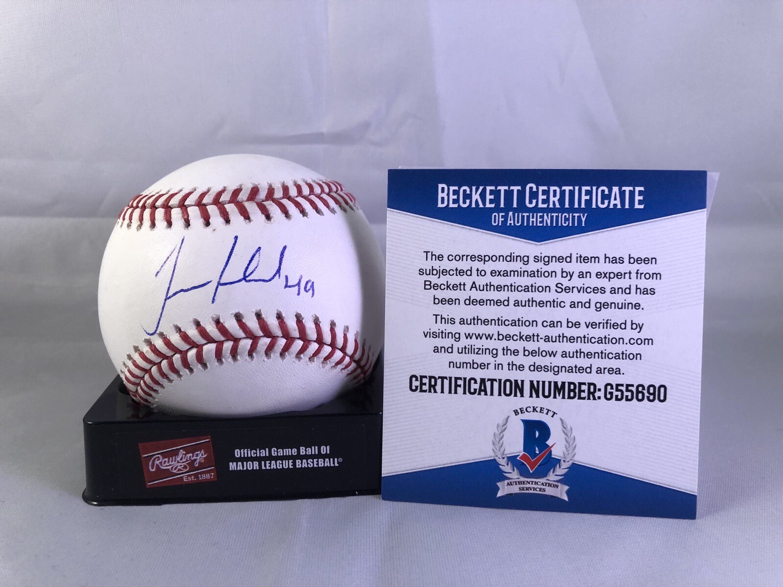 JORDAN HICKS HAND SIGNED OML BASEBALL ST LOUIS CARDINALS BECKETT CERT BAS