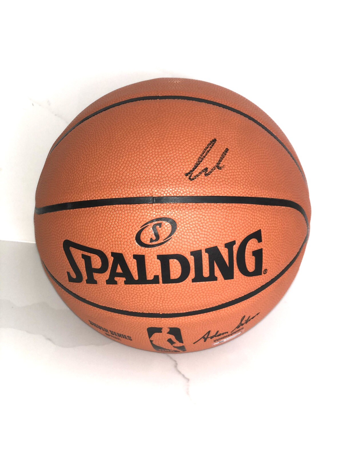 LUKA DONCIC HAND SIGNED NBA BASKETBALL DALLAS MAVERICKS BECKETT COA BAS COLLECTIBLE MEMORABILIA