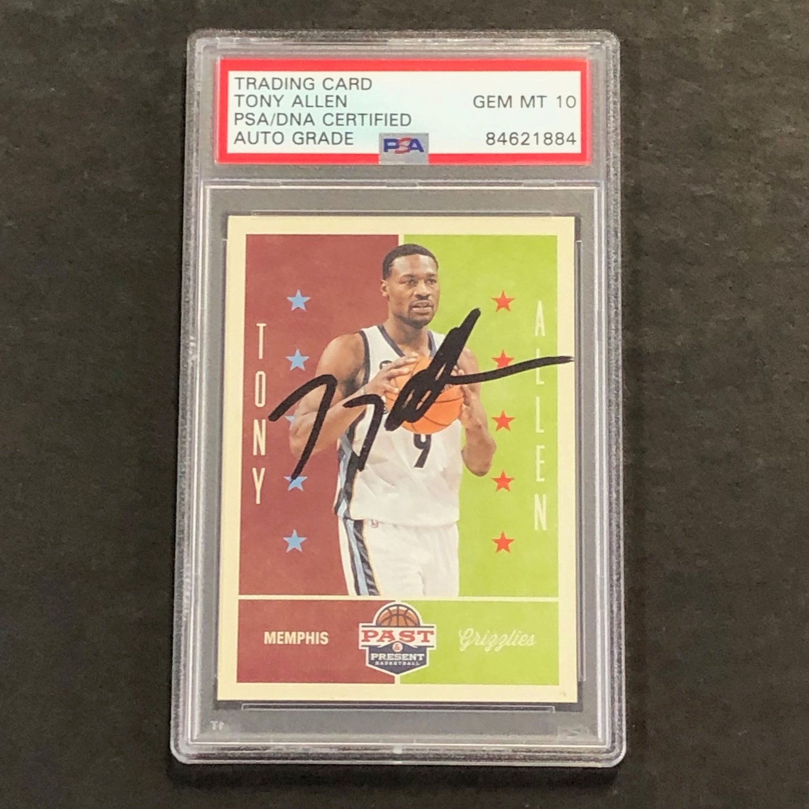 2012-13 Panini Past and Present #82 Tony Allen Signed Card AUTO 10 PSA Slabbed G