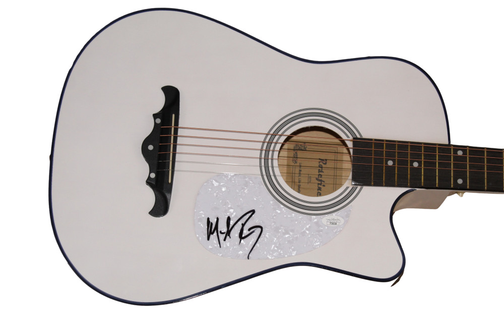 MICHAEL RAY SIGNED AUTOGRAPH FULL SIZE ACOUSTIC GUITAR - COUNTRY STAR W/ JSA COA