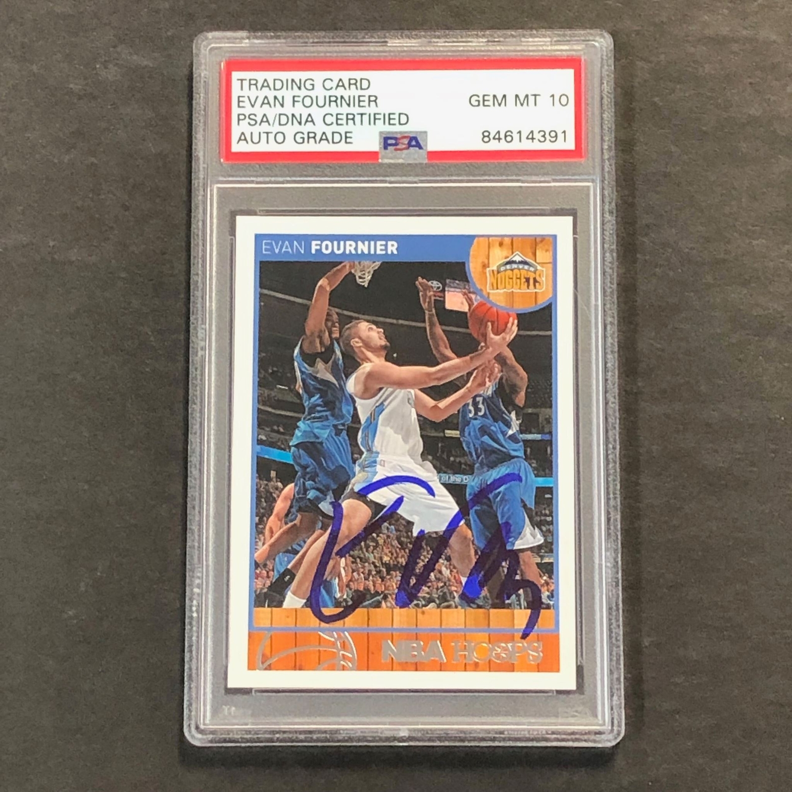 2013-14 Panini Hoops #135 Evan Fournier Signed Card AUTO PSA/DNA Encapsulated Nu