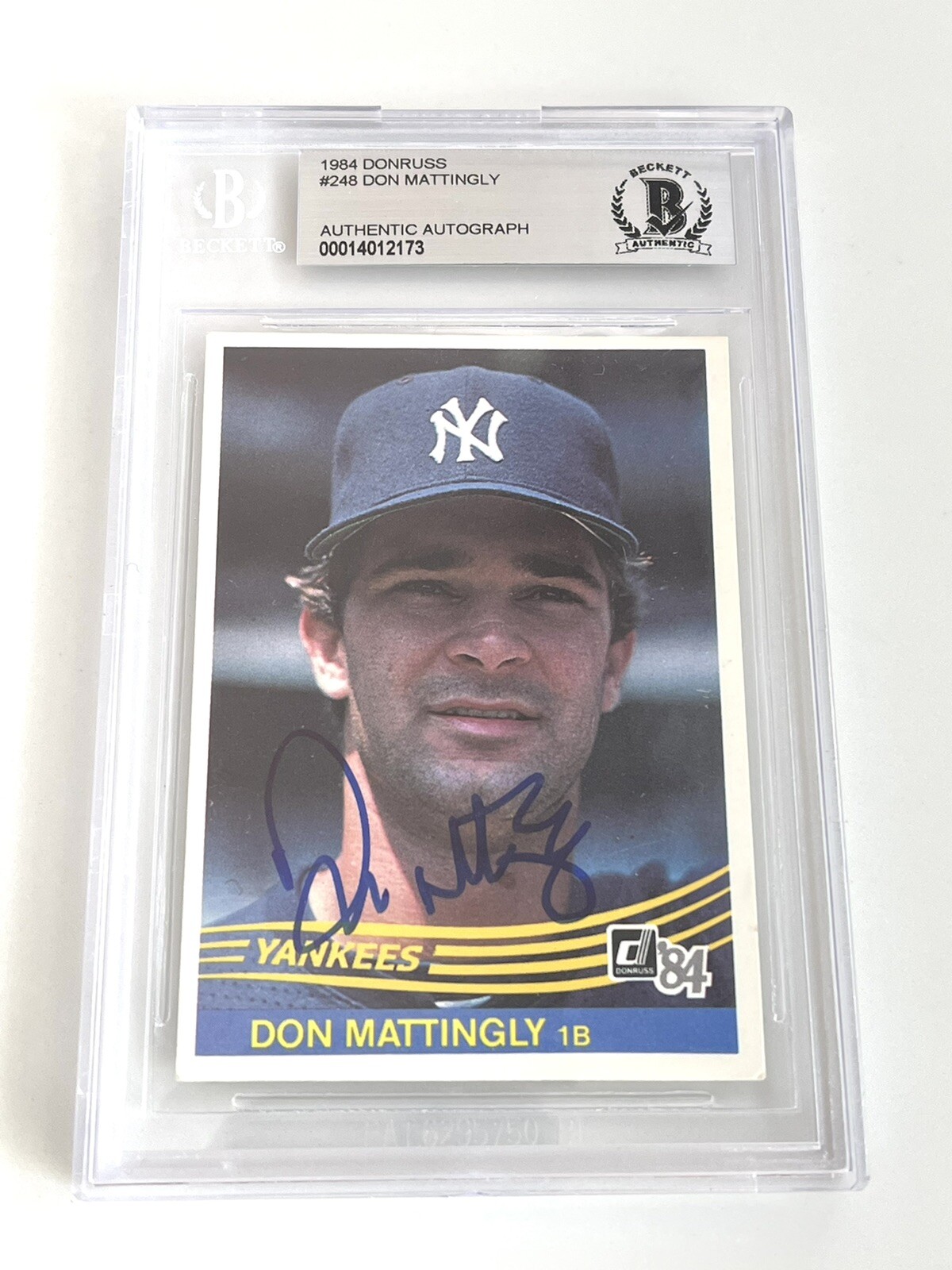 DON MATTINGLY SIGNED 1984 DONRUSS ROOKIE CARD #248 BECKETT SLABBED CERTIFIED
