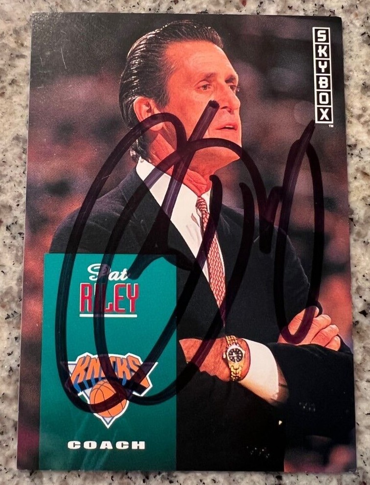 Pat Riley signed autographed 1992-93 Skybox NBA Basketball Trading Card