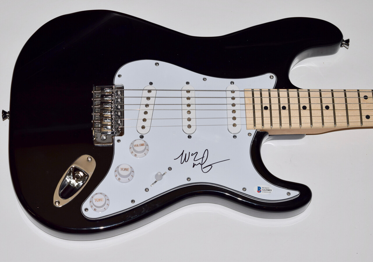 WIZ KHALIFA SIGNED AUTOGRAPHED ELECTRIC GUITAR HIP HOP RAPPER BECKETT BAS COA COLLECTIBLE MEMORABILIA
