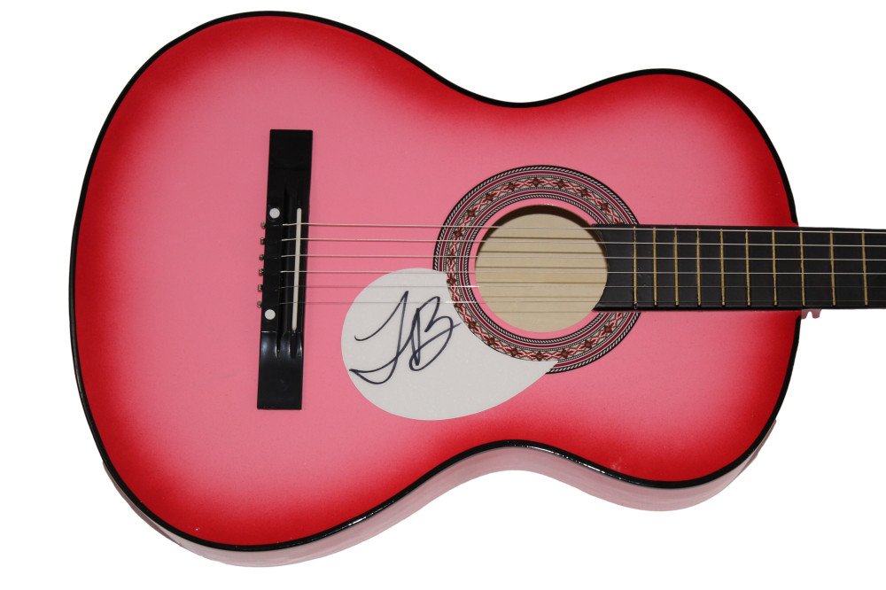 JUSTIN BIEBER SIGNED AUTOGRAPH FULL SIZE PINK ACOUSTIC GUITAR PURPOSE W/ JSA COA