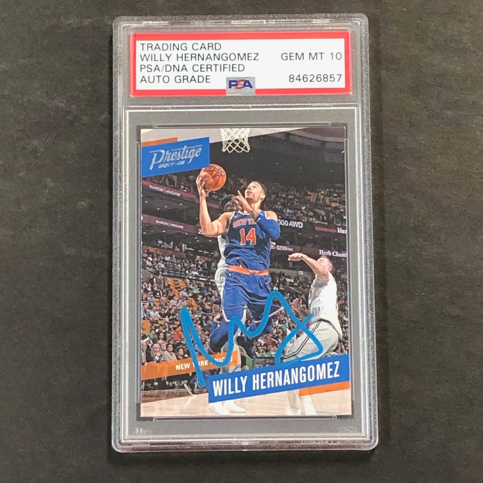 2017-18 Panini Prestige #65 Willy Hernangomez Signed Card AUTO 10 PSA Slabbed Kn