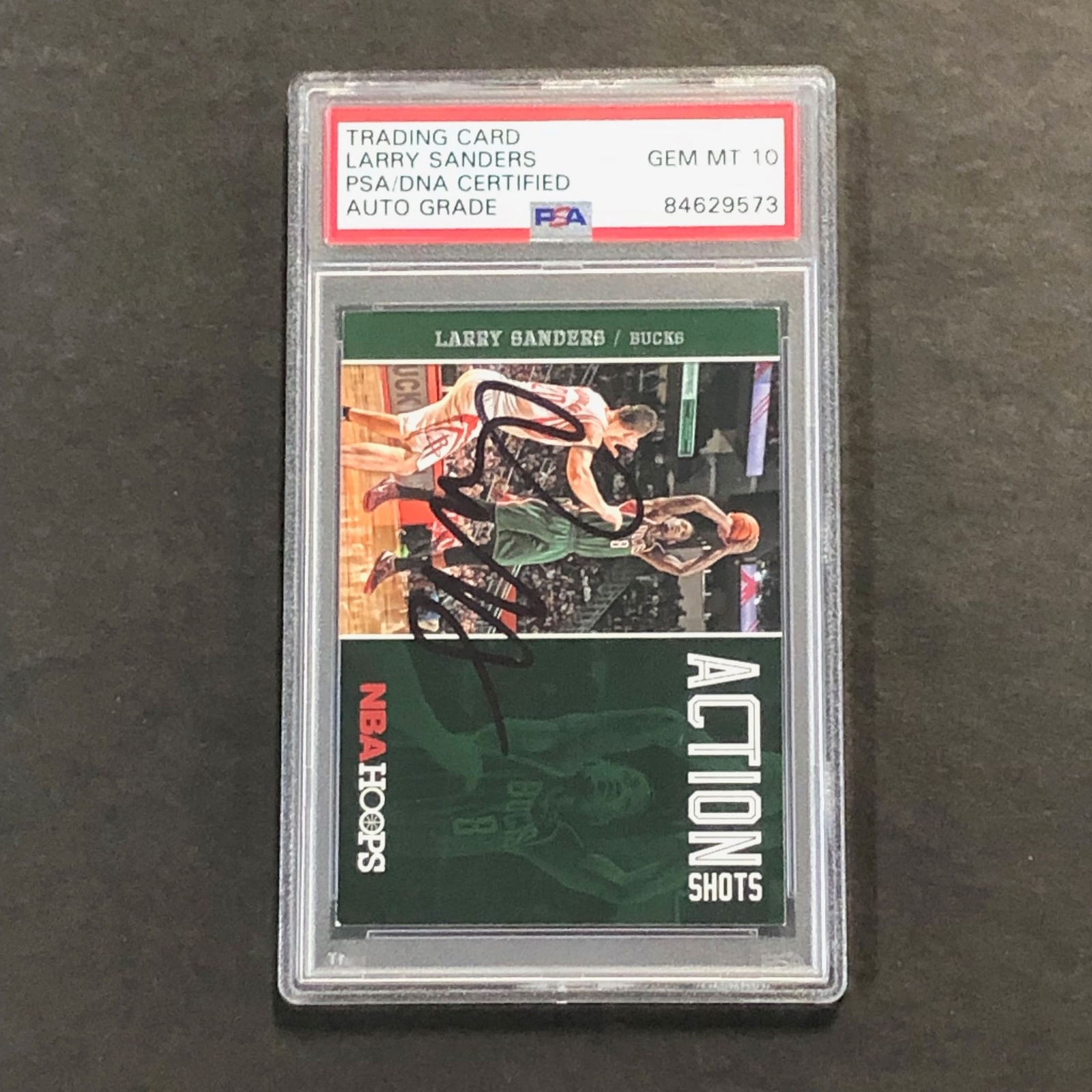 2013-14 Panini NBA Hoops Action Shots #24 Larry Sanders Signed Card AUTO GRADE 1