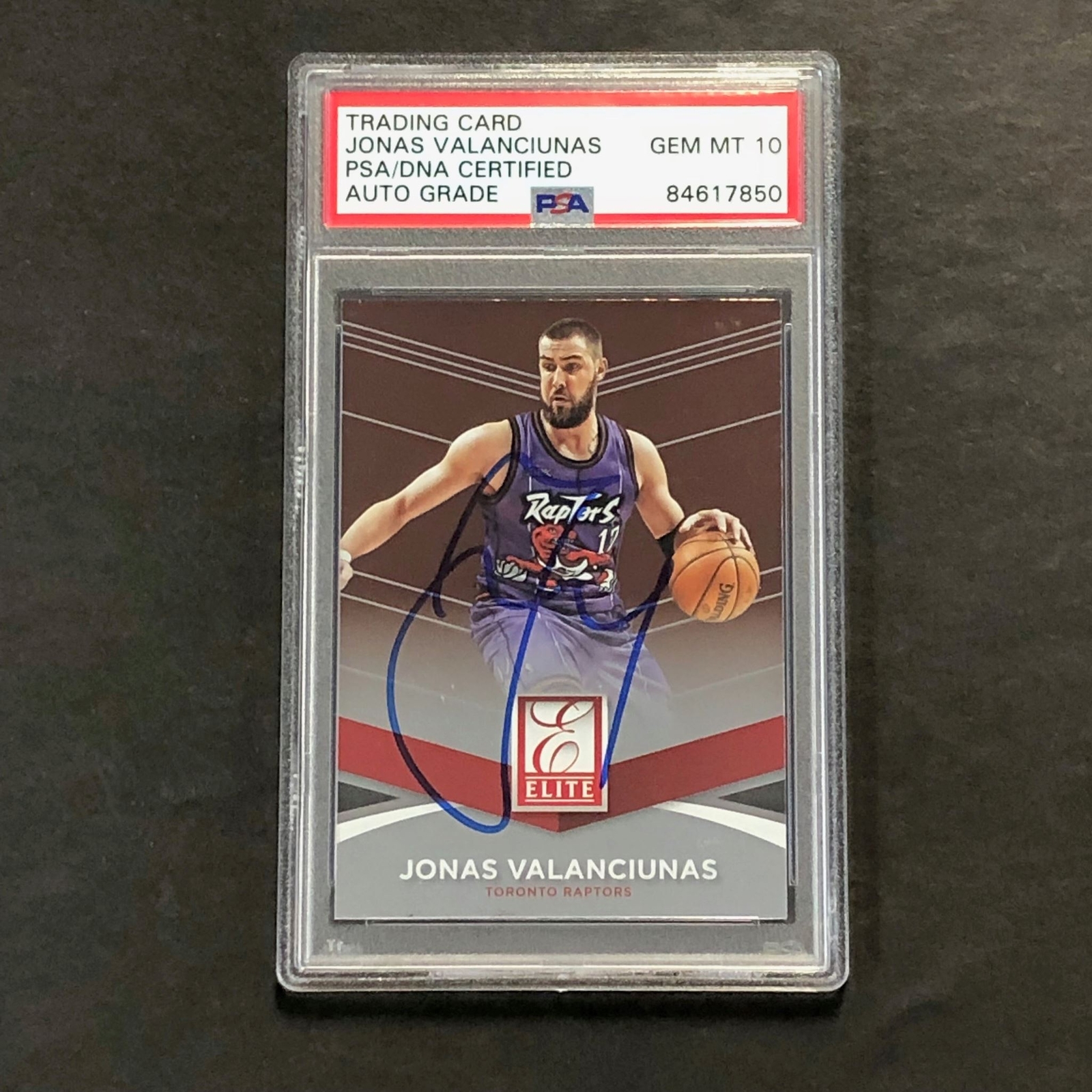 2014-15 Panini Elite #68 Jonas Valanciunas Signed Card AUTO 10 PSA Slabbed Toron
