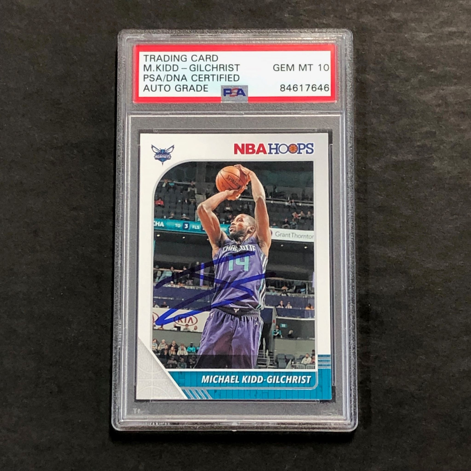 2019-20 NBA Hoops #21 Michael Kidd-Gilchrist Signed Card AUTO 10 PSA Slabbed Hor