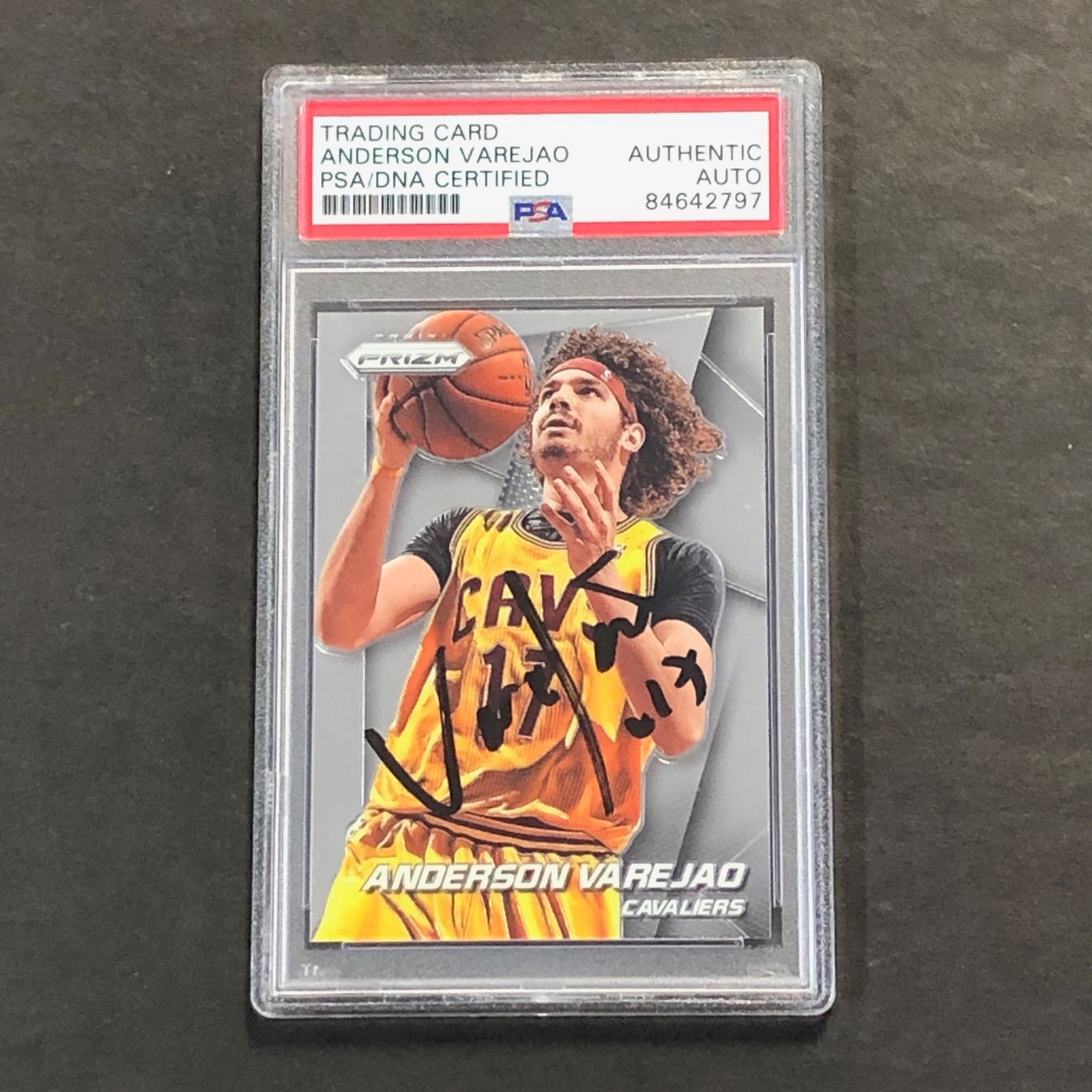 2014-15 Panini Prizm #57 Anderson Varejao Signed Card AUTO PSA Slabbed Cavaliers