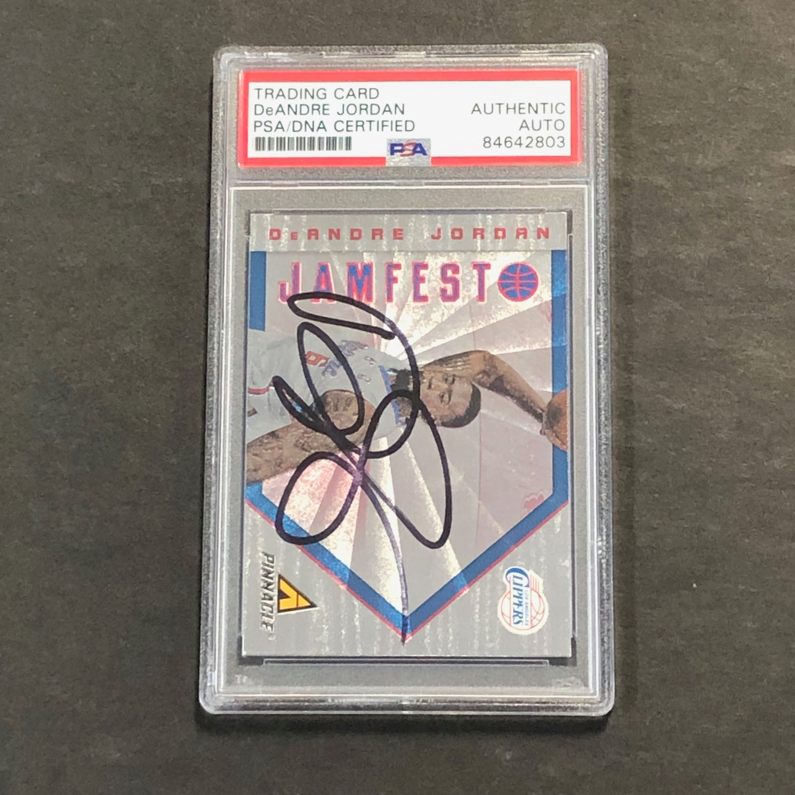 2013-14 Panini Pinnacle #7 DeAndre Jordan Signed Card AUTO PSA Slabbed Clippers