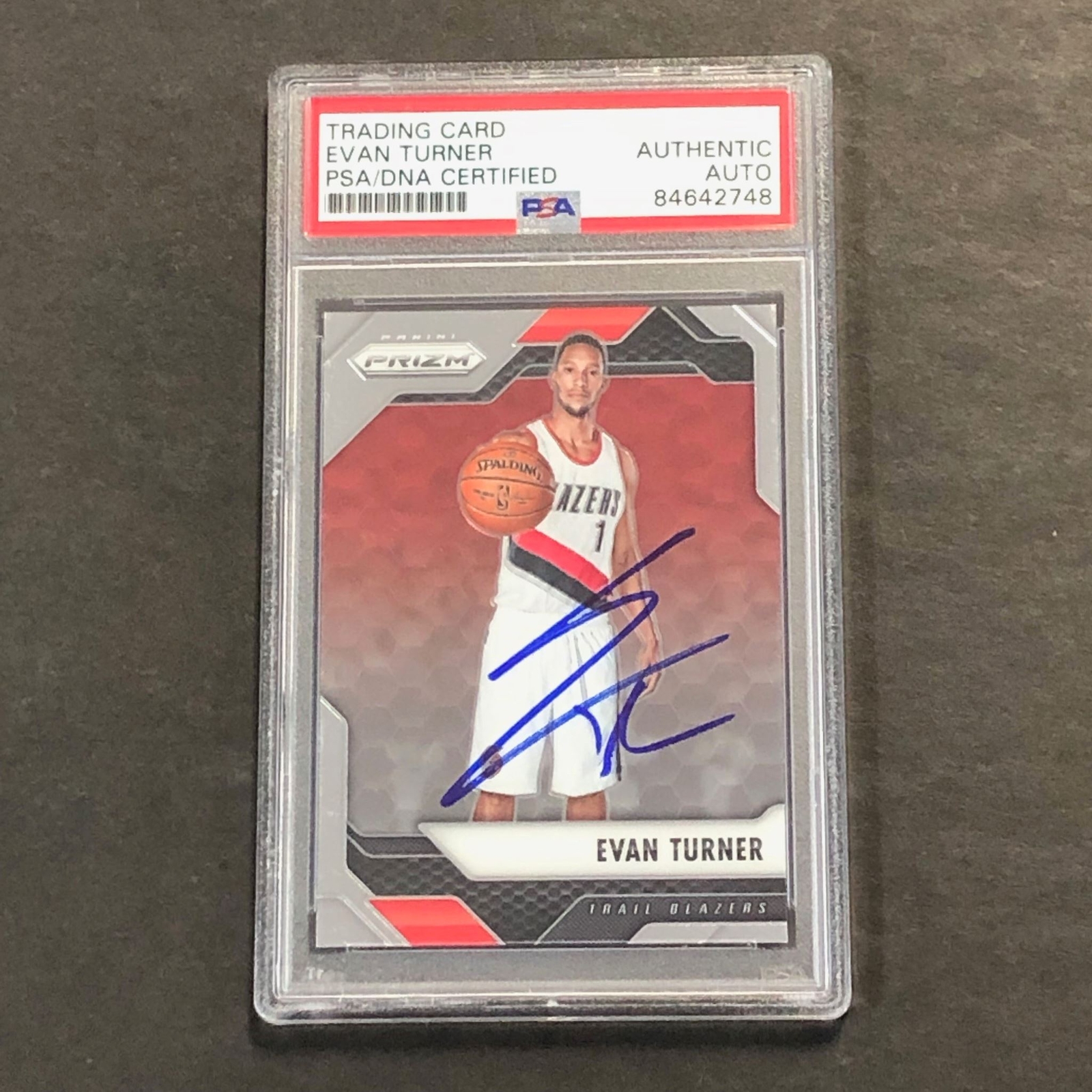 2016-17 Panini Prizm #274 Evan Turner Signed Card AUTO PSA Slabbed Trailblazers