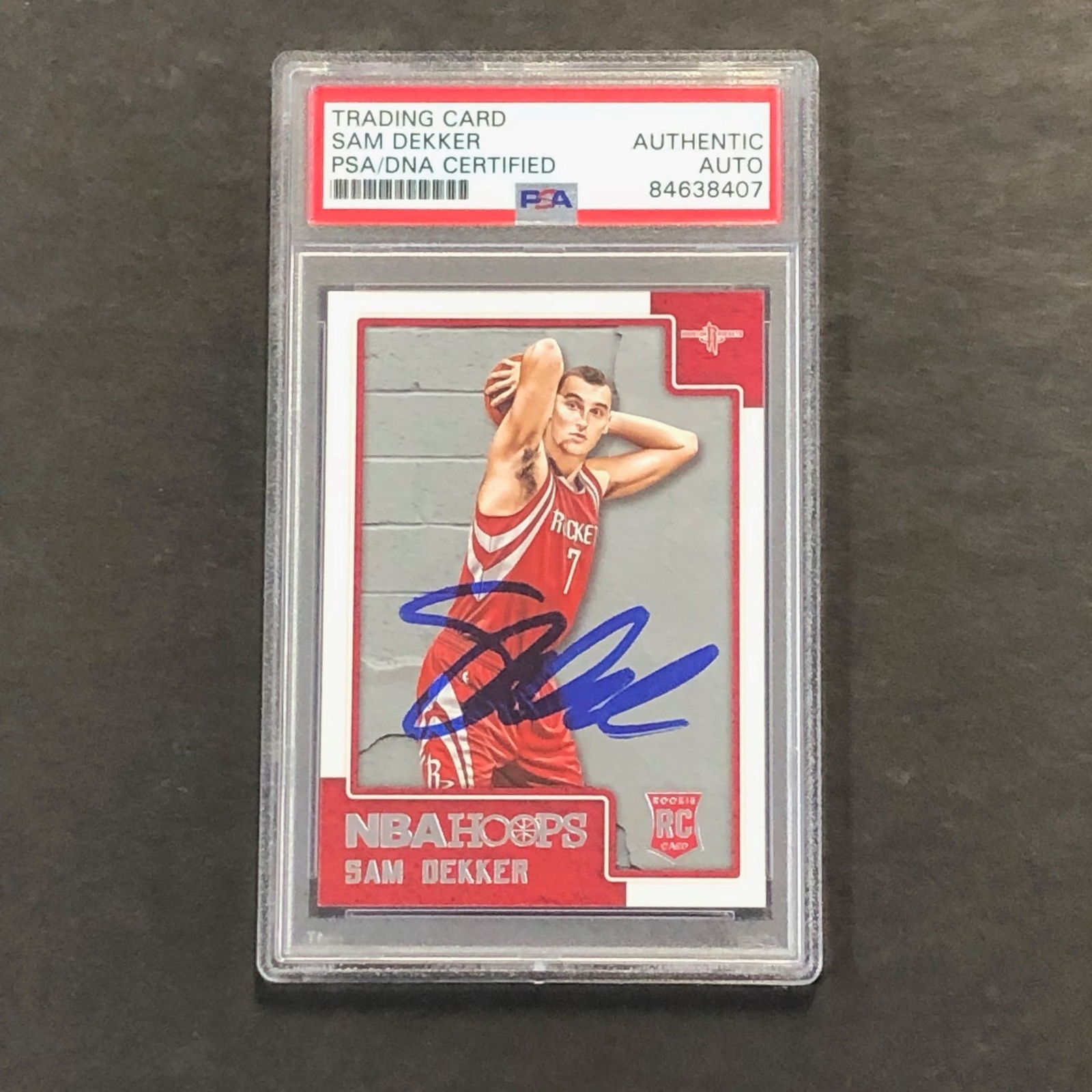 2015-16 NBA Hoops #296 Sam Dekker Signed Card AUTO PSA Slabbed RC Rockets