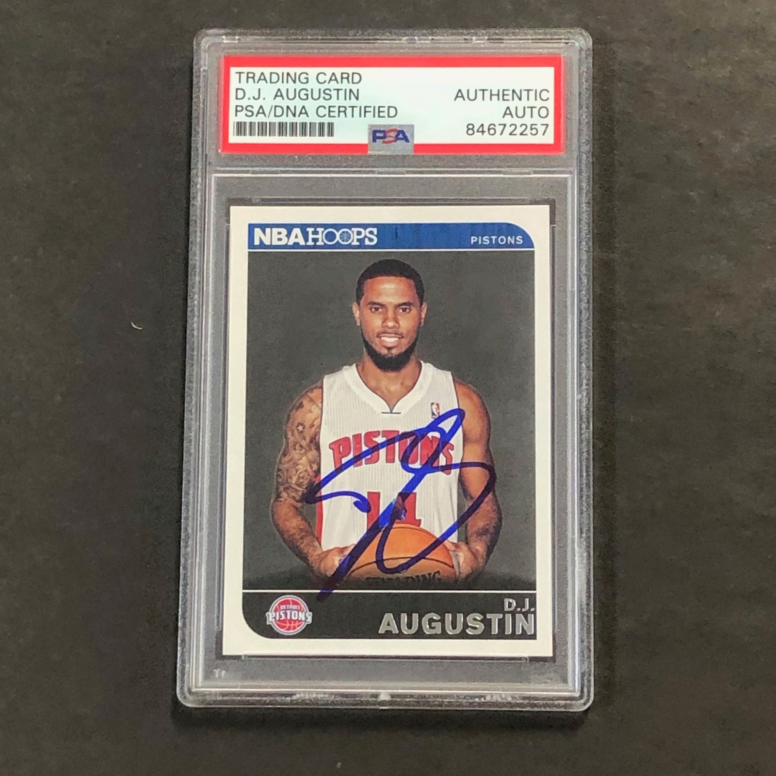 2014-15 NBA Hoops #55 D.J. Augustin Signed Card AUTO PSA Slabbed Pistons