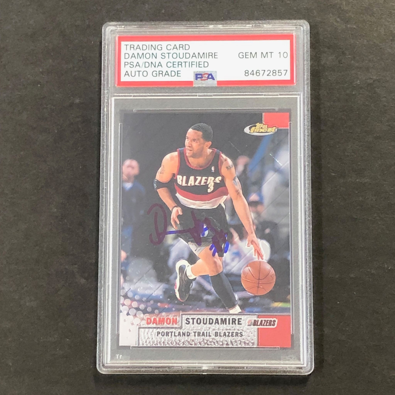 1999-00 TOPPS FINEST BASKETBALL #69 DAMON STOUDAMIRE SIGNED CARD AUTO GRADE 10 P COLLECTIBLE MEMORABILIA