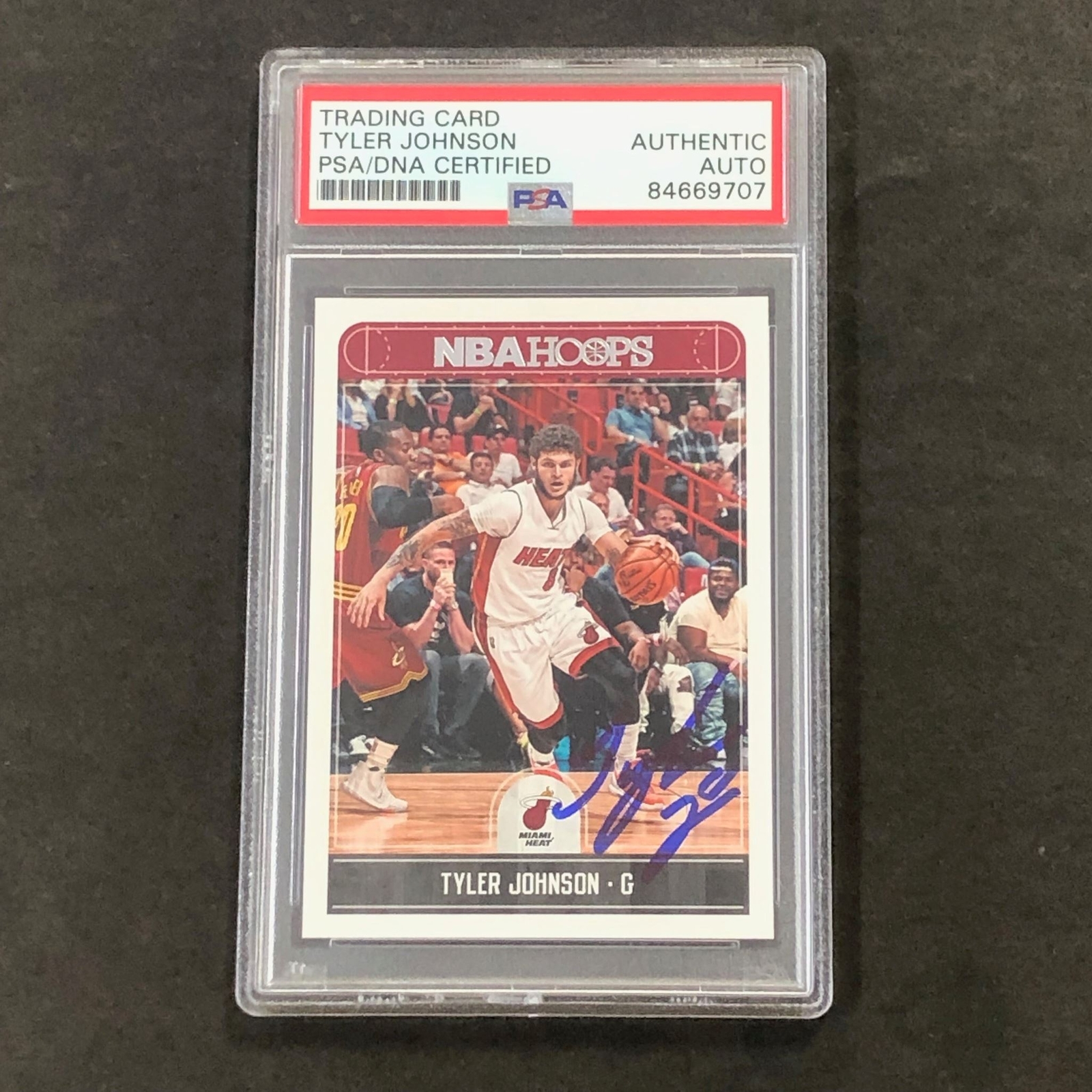 2017-18 NBA Hoops #68 Tyler Johnson Signed Card AUTO PSA Slabbed Heat