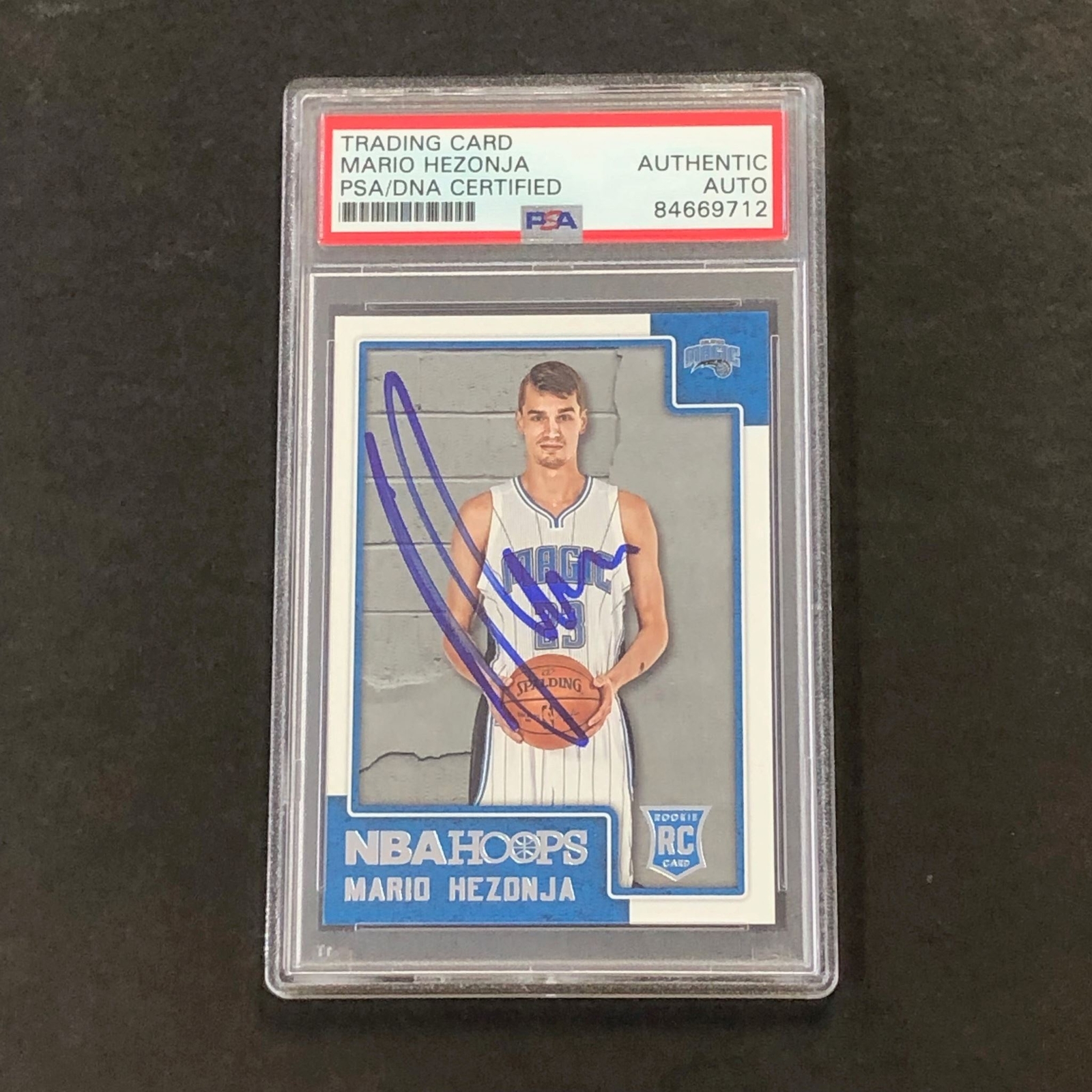 2015-16 NBA Hoops #285 Mario Hezonja Signed Rookie Card AUTO PSA/DNA Slabbed RC