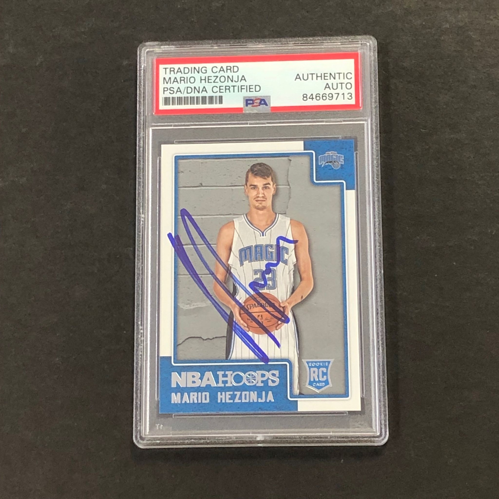 2015-16 NBA Hoops #285 Mario Hezonja Signed Rookie Card AUTO PSA/DNA Slabbed RC