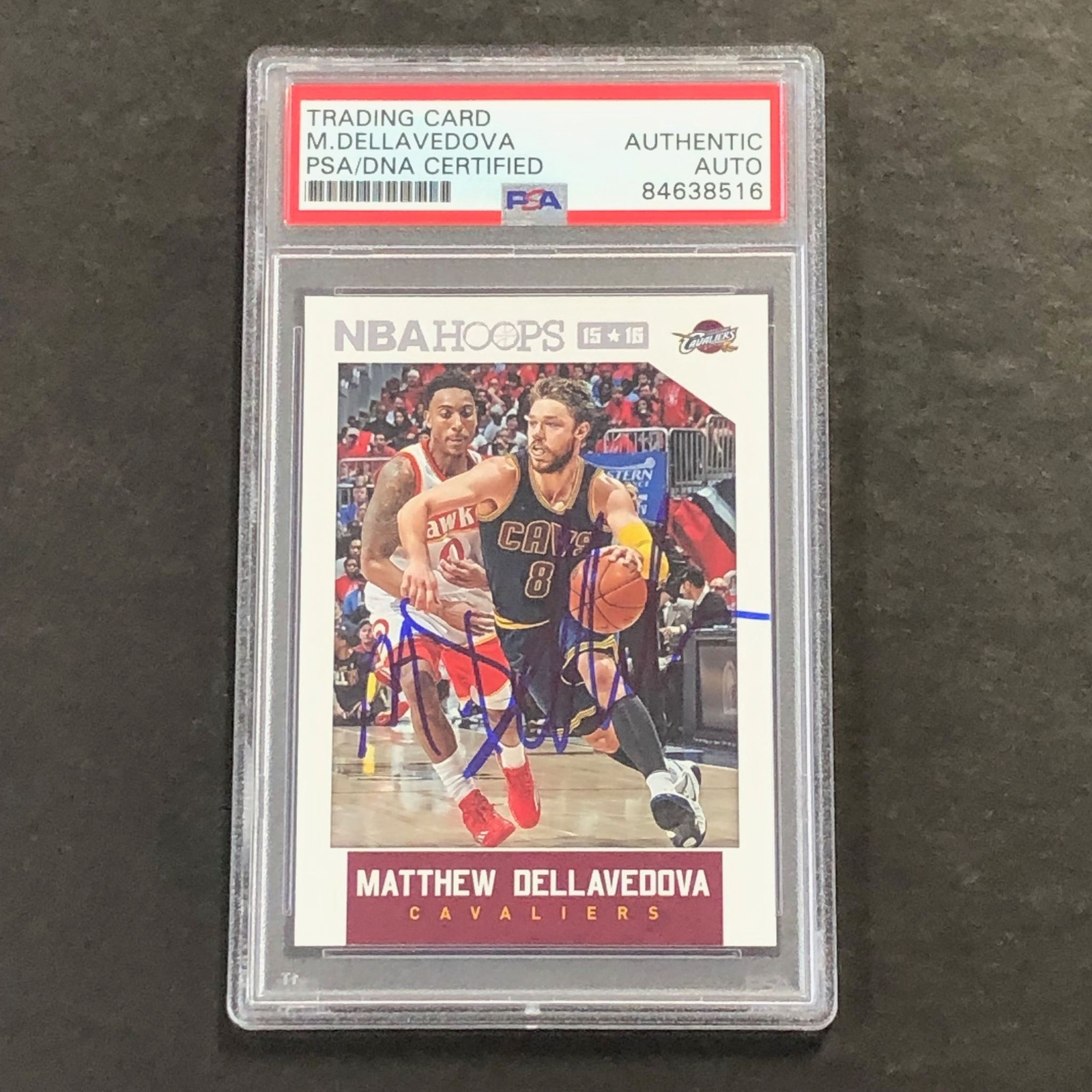 2015-16 NBA Hoops #204 Matthew Dellavedova Signed Card AUTO PSA Slabbed Cavalier