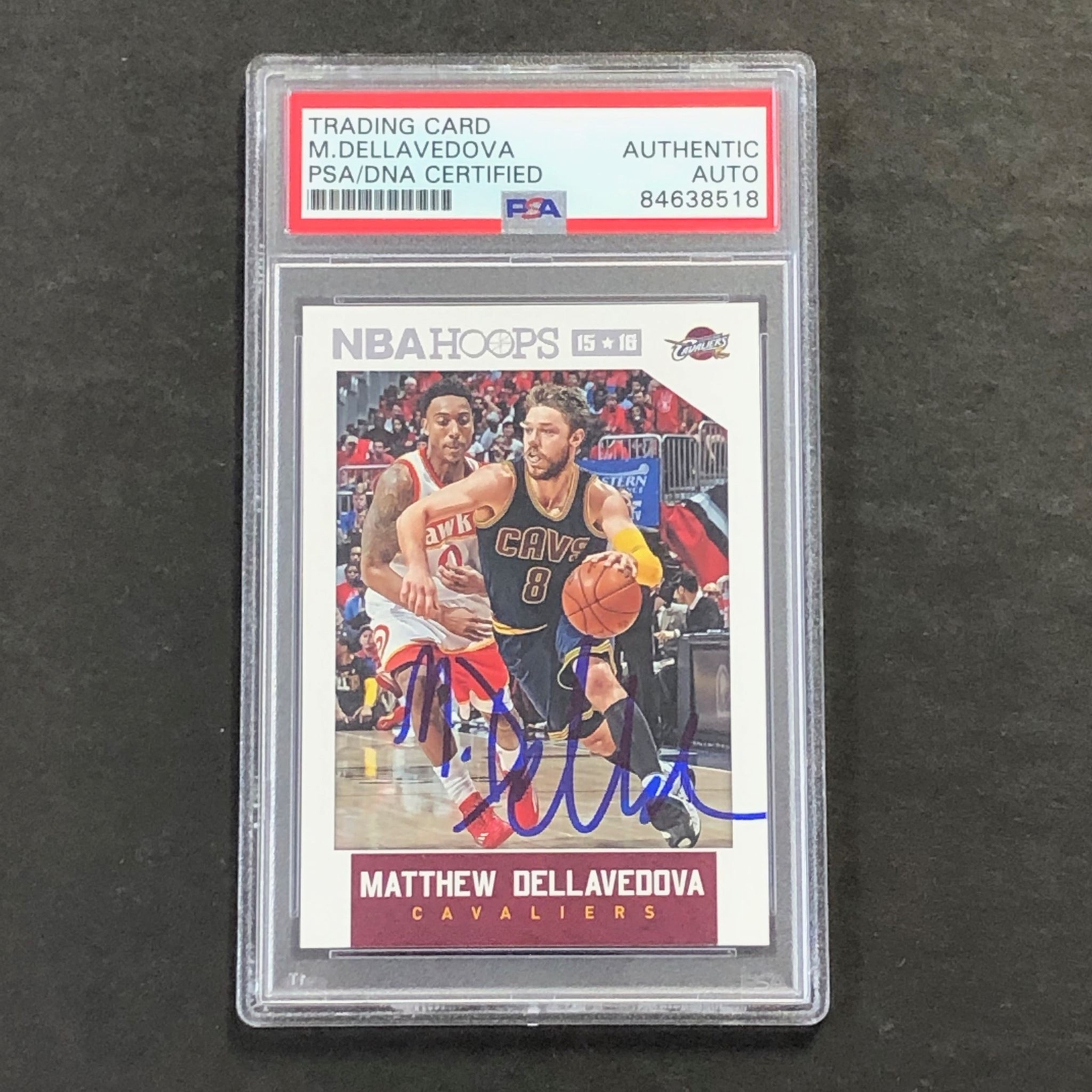2015-16 NBA Hoops #204 Matthew Dellavedova Signed Card AUTO PSA Slabbed Cavalier