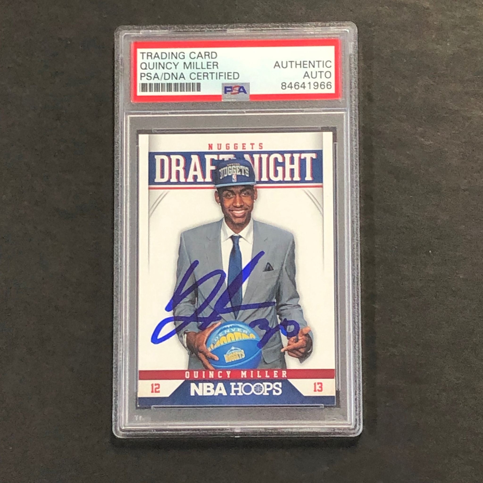 2012-13 Panini NBA Hoops #20 Quincy Miller Signed AUTO PSA Slabbed Nuggets