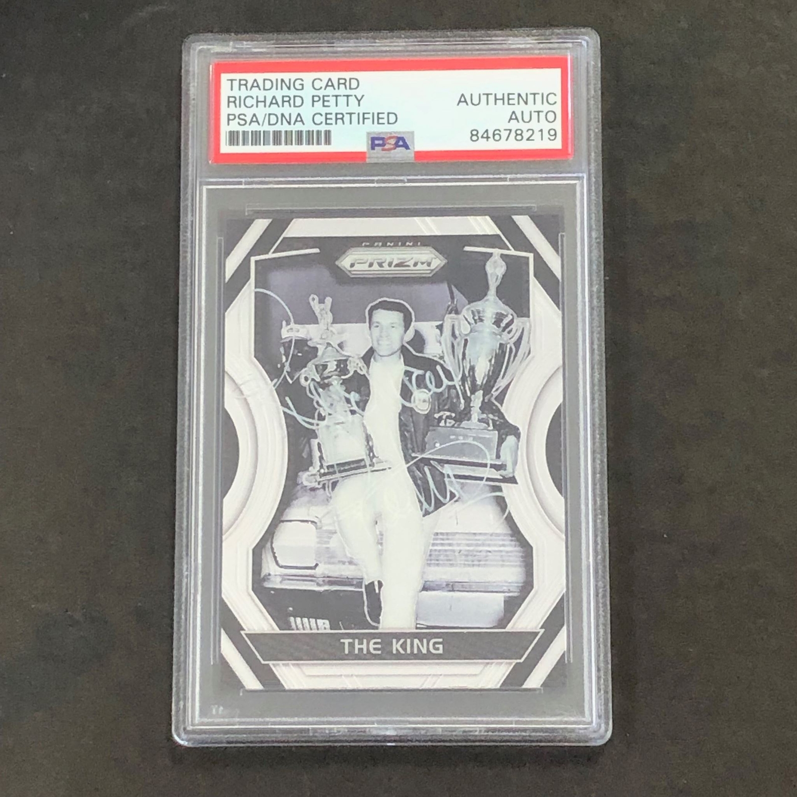 2017 Panini Prizm The King #47 Richard Petty Signed Card AUTO PSA Slabbed Nascar