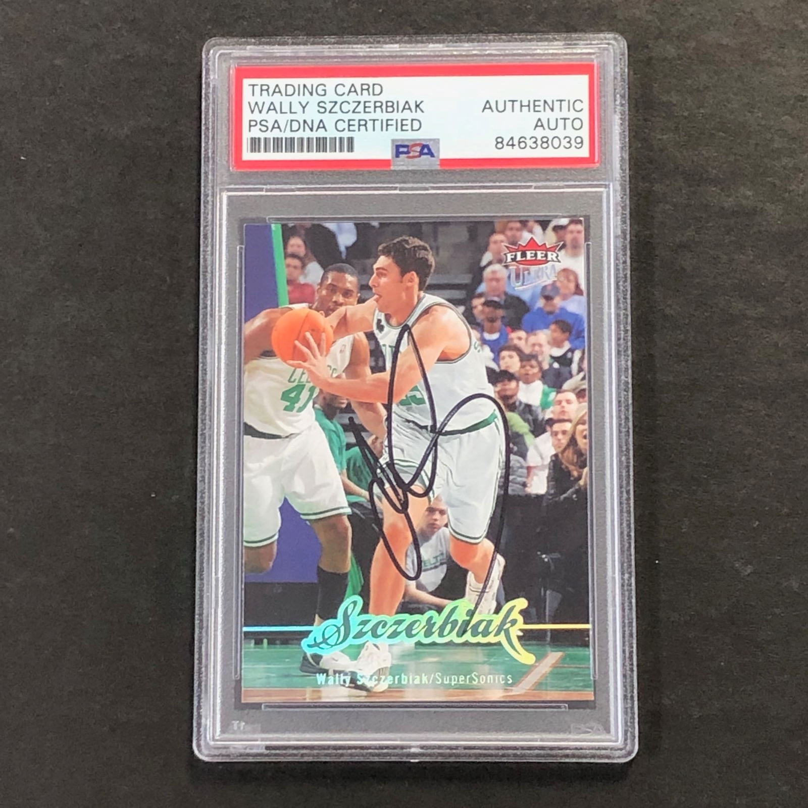 2007-08 Fleer Ultra #10 Wally Szczerbiak Signed Card AUTO PSA Slabbed Celtics