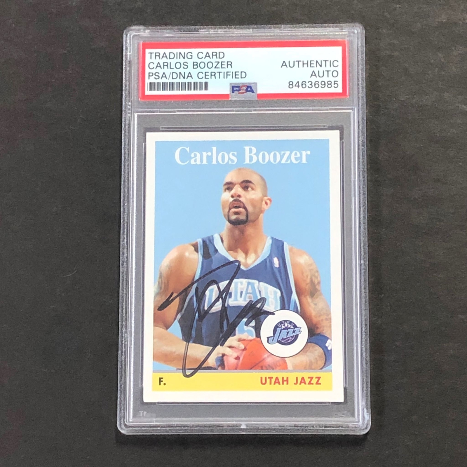 2008-09 Topps #8 Carlos Boozer Signed Card AUTO PSA Slabbed Jazz