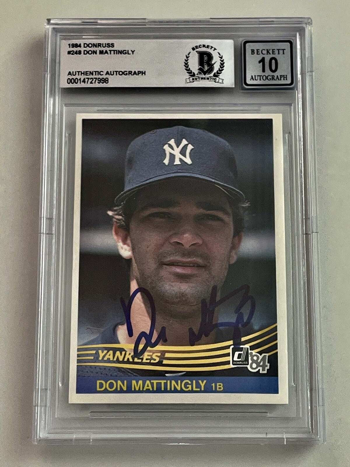 DON MATTINGLY SIGNED 1984 DONRUSS ROOKIE CARD #248 BECKETT SLABBED GRADED 10
