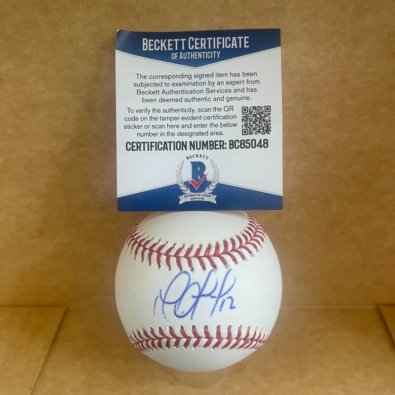 MARWIN GONZALEZ YANKEES/ASTROS SIGNED AUTOGRAPHED M.L. BASEBALLL BAS BC85048