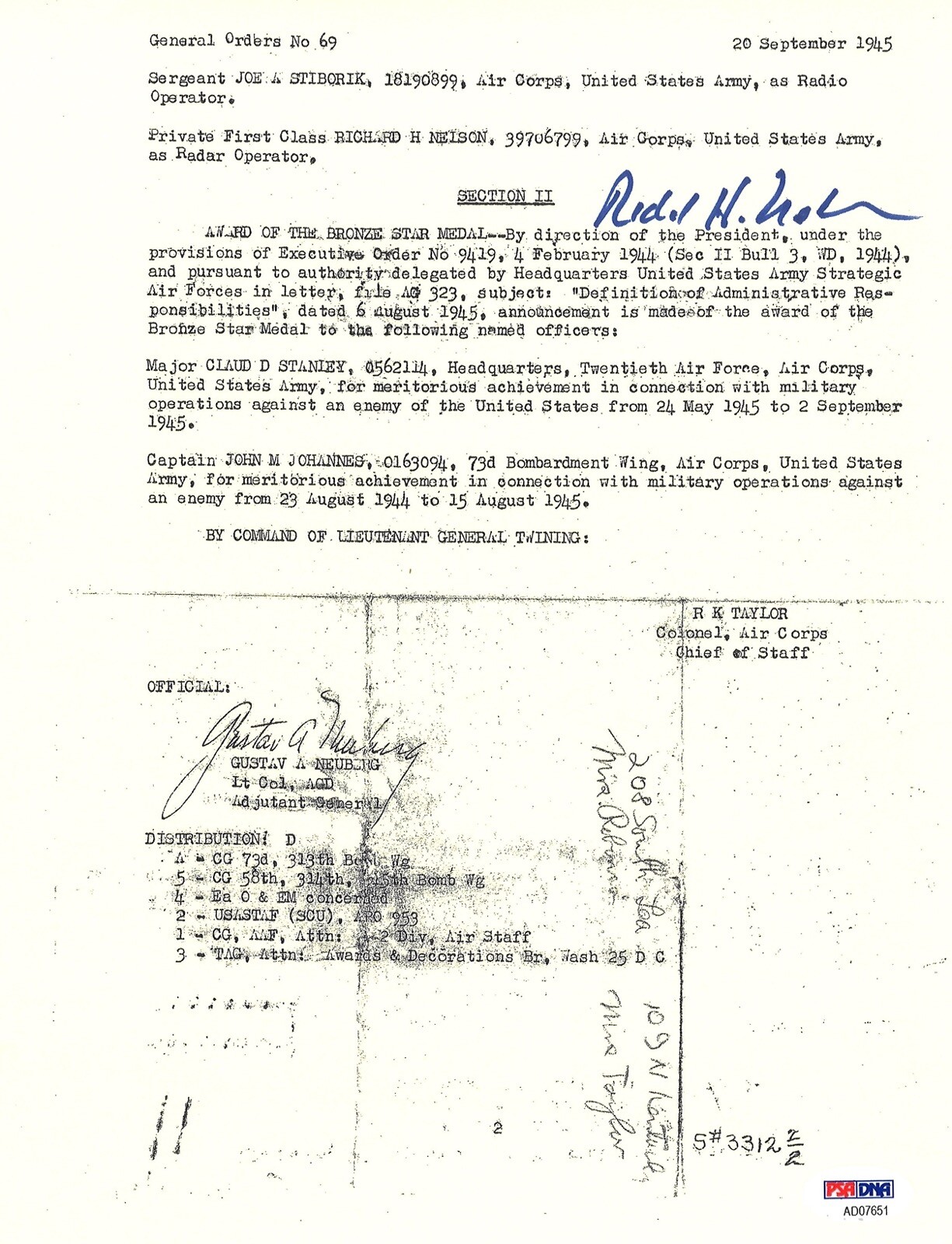 RICHARD NELSON SIGNED SILVER STAR DOCUMENT PSA DNA AD07651 (D) ENOLA GAY