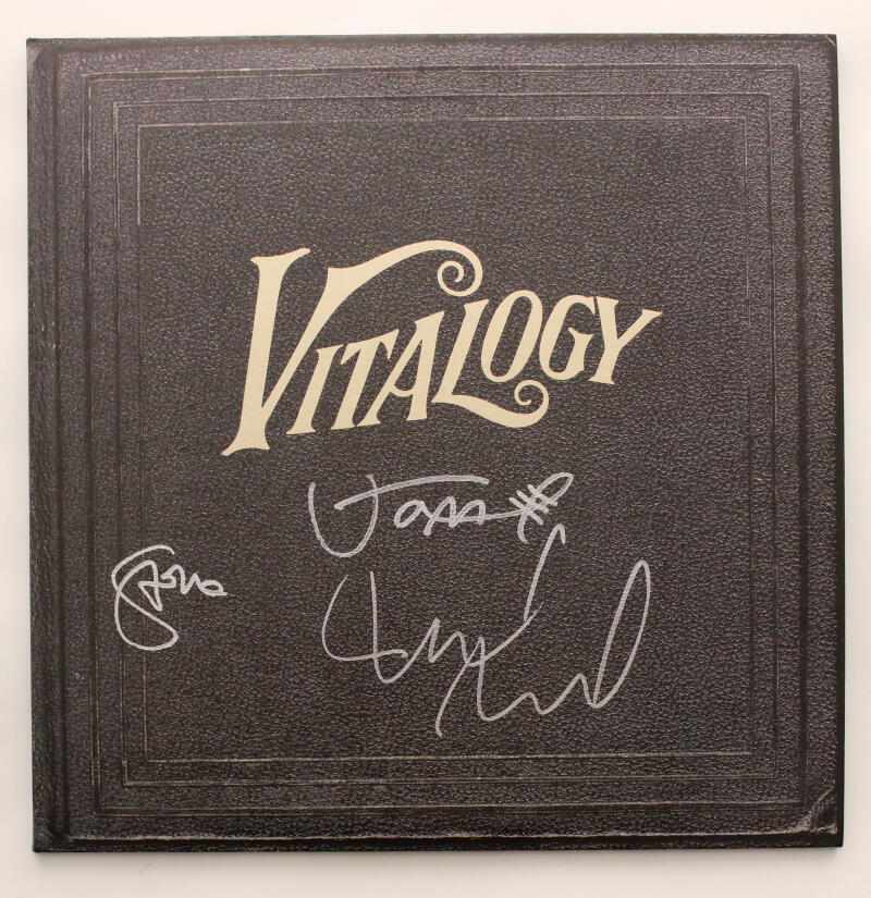 JEFF AMENT, MIKE MCCREADY, STONE G SIGNED AUTOGRAPH ALBUM RECORD - PERAL JAM BAS