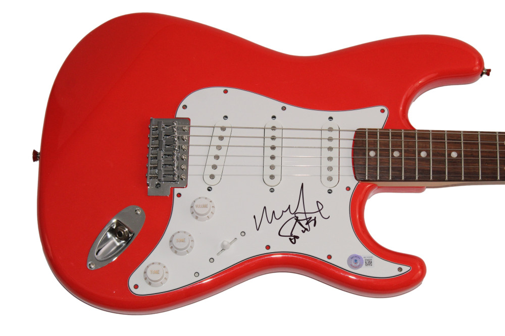 TREY ANASTASIO MIKE GORDON SIGNED AUTOGRAPH FENDER ELECTRIC GUITAR PHISH BECKETT