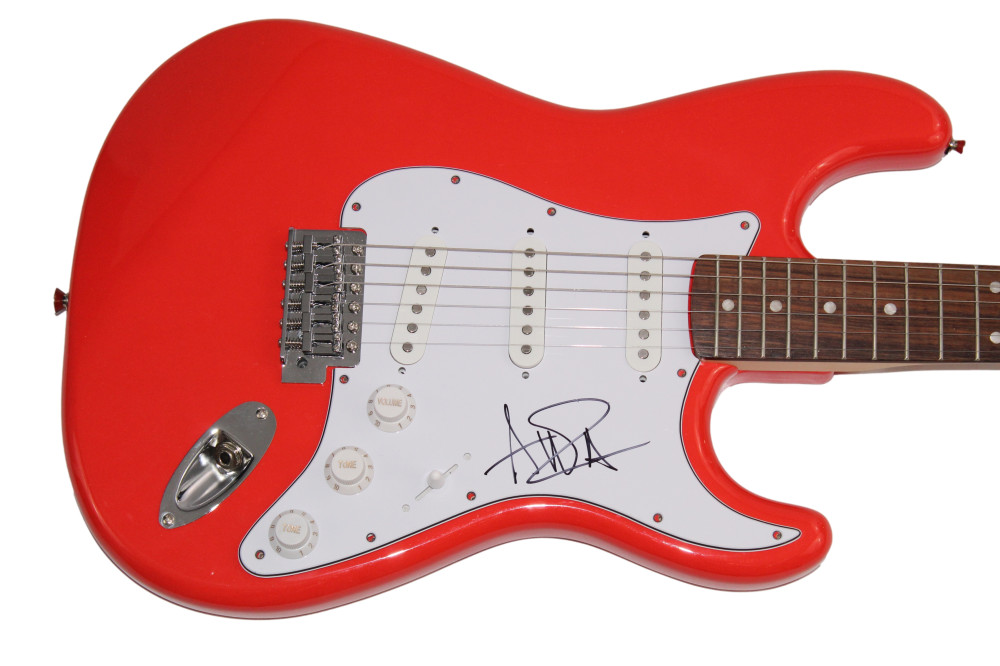 AVRIL LAVIGNE SIGNED AUTOGRAPH FULL SIZE RED FENDER ELECTRIC GUITAR RARE JSA COA