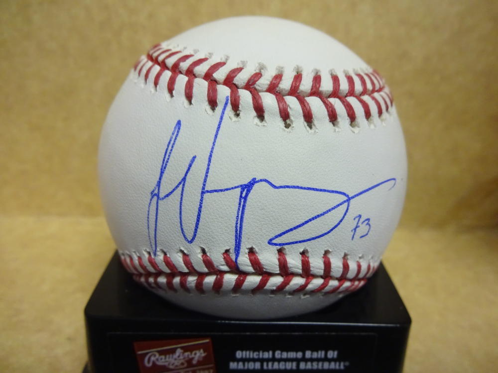 LUIS VAZQUEZ ATLANTA BRAVES/DODGERS SIGNED M.L. BASEBALL W/COA