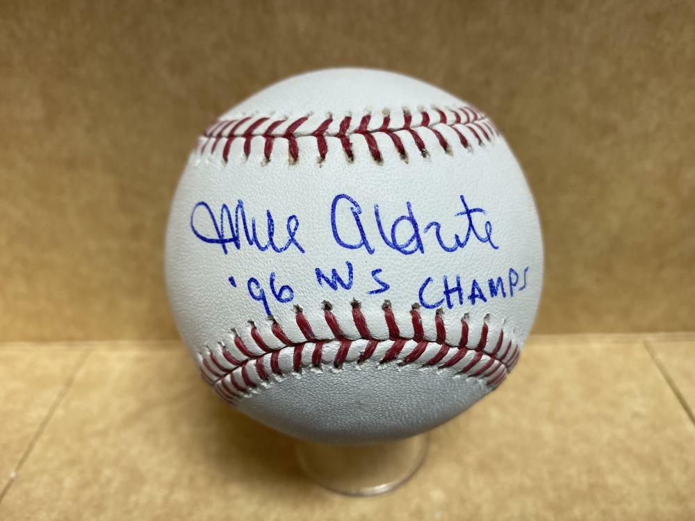 MIKE ALDRETE 96 WS CHAMPS YANKEES SIGNED AUTOGRAPHED M.L. BASEBALL W/ COA