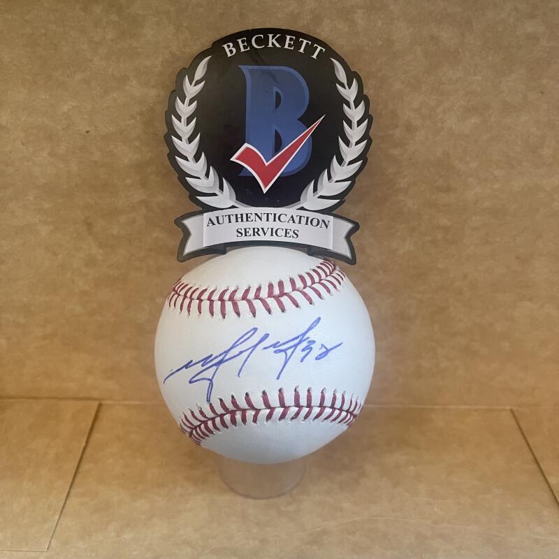 MICHAEL MORSE MARINERS/NATIONALS SIGNED AUTO M.L. BASEBALL BECKETT AUTHENTICATE