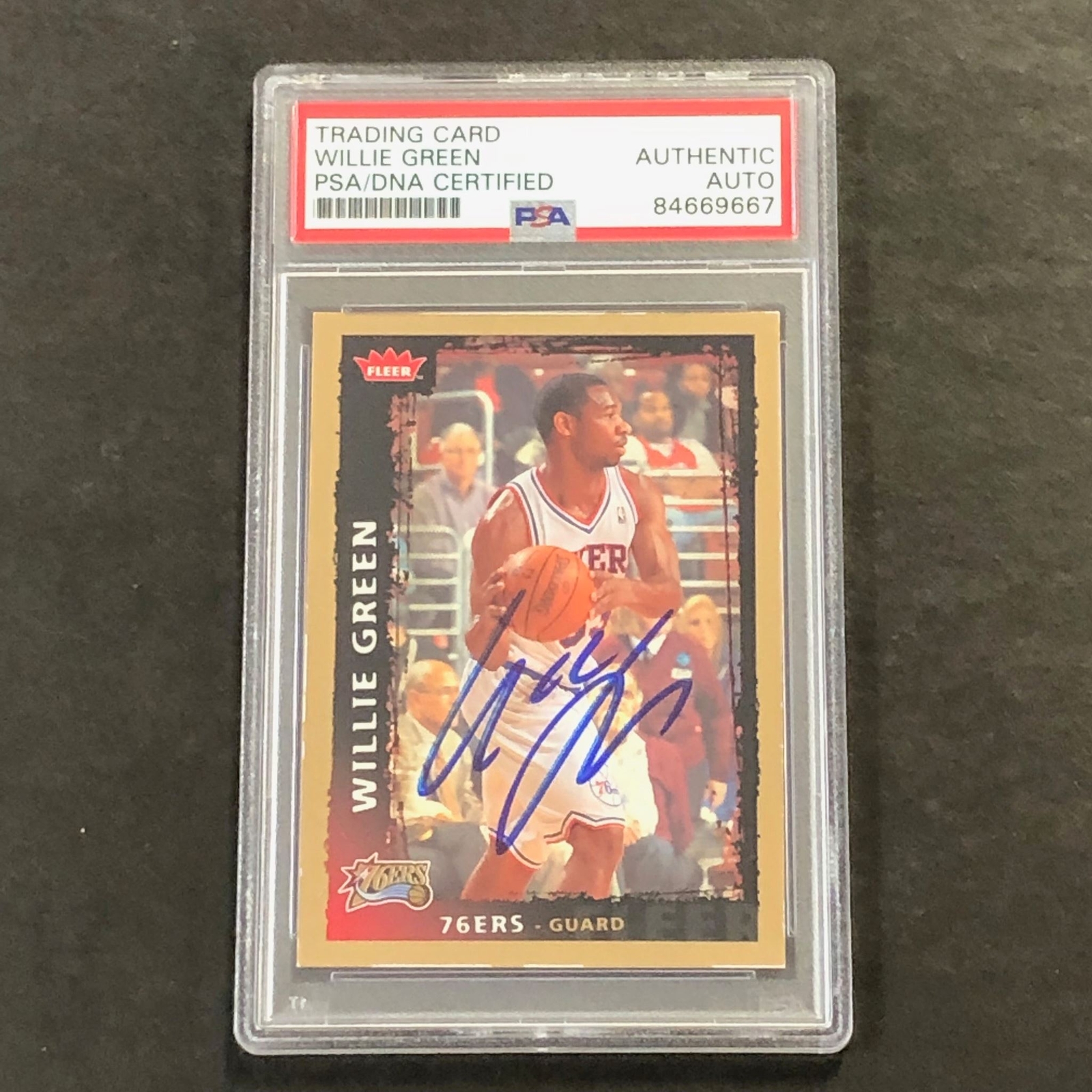 2008-09 Fleer #44 Willie Green Signed Card AUTO PSA Slabbed 76ers